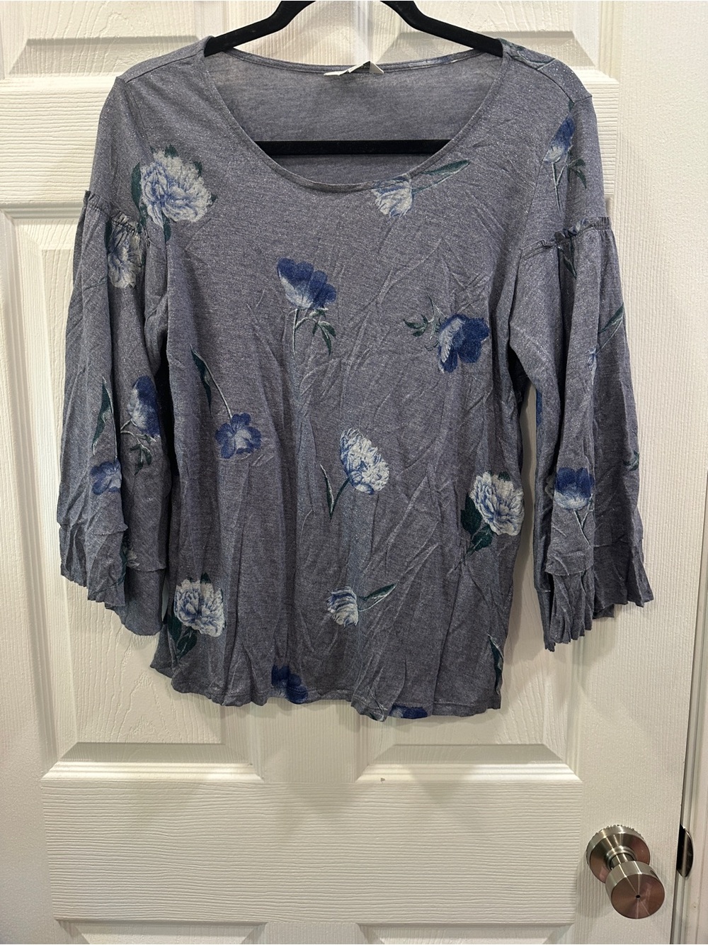 Lucky brand shimmered floral blouse size S